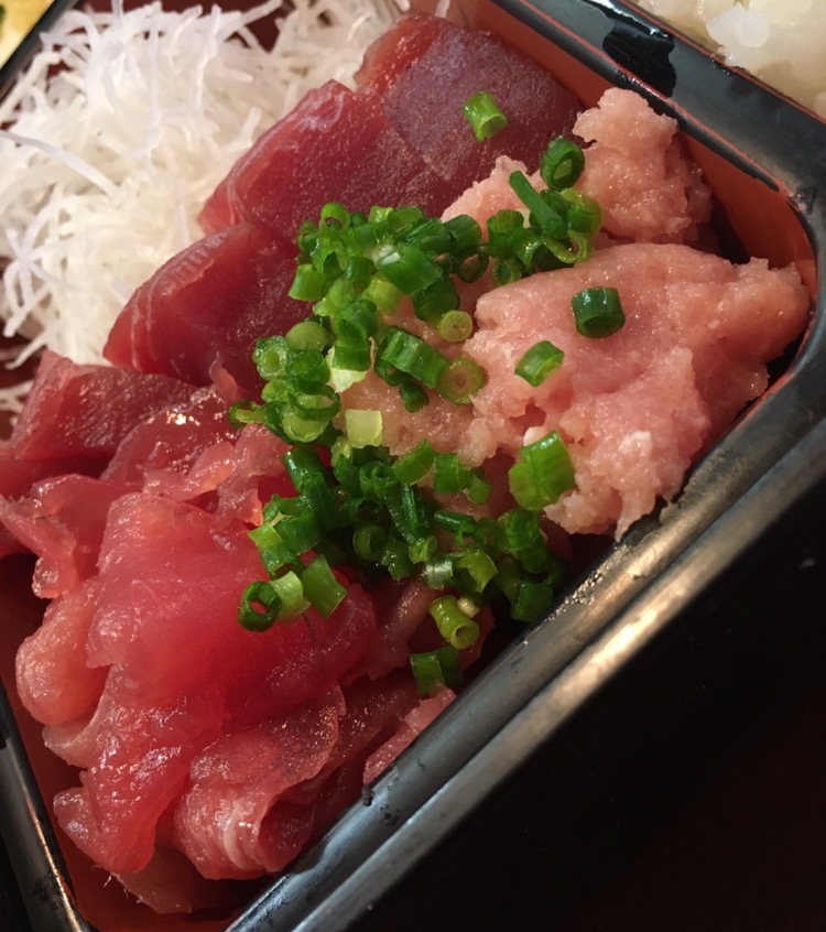 八田｜ランチタイムしか営業しない幻のお店で味わう絶品・まぐろ、海鮮料理！