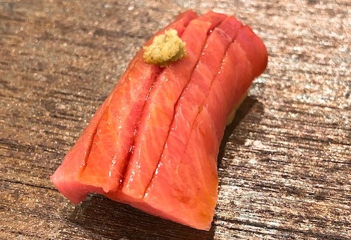 矢場町｜北陸の豊かな海が育てた厳選素材を熟練の職人技で仕上げる創作寿司