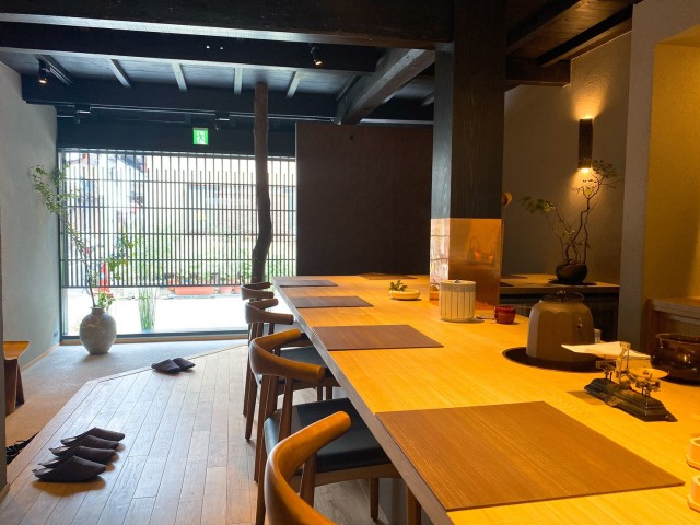 国際センター｜日本文化を紡ぐ架け橋に。おもてなしとお茶の余韻に浸れる日本茶専門店