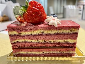 八事日赤｜芸術品のように美しい上品なケーキが楽しめるテイクアウト専門の洋菓子店