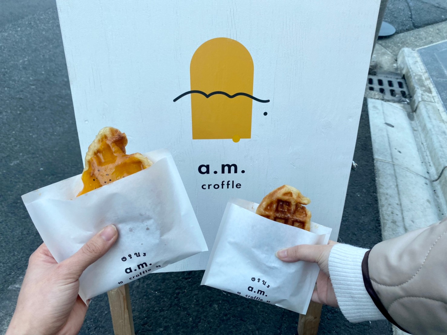 上前津｜話題の”クロッフル”が名古屋に登場！大須商店街でトレンド韓国グルメを食べ歩き♩