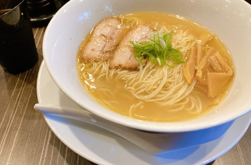大須観音｜透き通る黄金スープ！うまみが口いっぱいに広がる塩ラーメンが美味しいラーメン屋