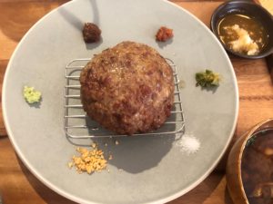 矢場町｜ハンバーグは愛知牛100％！旨味たっぷりのこだわり挽き肉を使用したハンバーグ