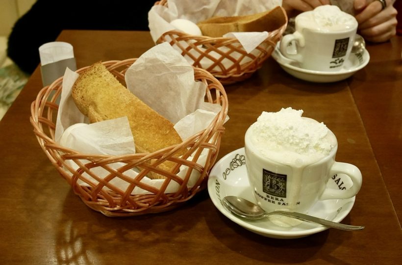 栄｜昭和45年創業！ウィンナーコーヒーと言えばこの店。黒糖トーストもいただけるモーニングが嬉しい喫茶店