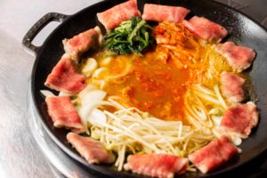 新栄｜黒毛和牛を使った新感覚の韓国鍋が必見！本場の味がリーズナブルに楽しめるコリアンレストラン