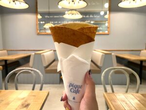 上小田井｜生地とクリームの味わいをダイレクトに感じられる！人気アパレルブランド直営のカフェで食べるシンプルクレープ