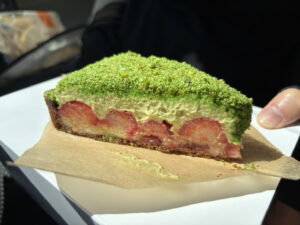 覚王山｜季節に合わせたこだわりのタルトケーキが特徴的なタルト専門店