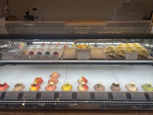 上前津の「パティスリーケーエイチカフェ」は大須商店街にある上品なパティスリー 