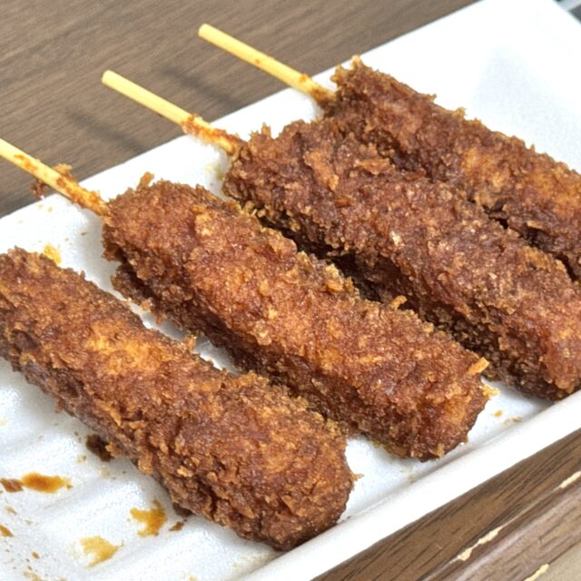 大須観音｜濃厚味噌だれで楽しむやわらか串カツ♪名古屋を代表する超有名店の食べ歩き専用メニューに注目