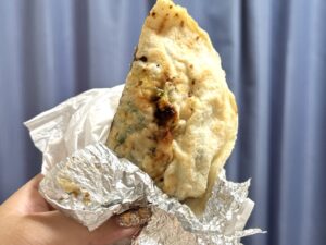 大須観音｜食べ歩きの穴場！名古屋流お好み焼きが300円から食べられるテイクアウトスタイルの鉄板焼き店