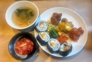 伏見｜韓国ランチの種類が豊富。昼からしっかり食べられて、満足感のある時間に！