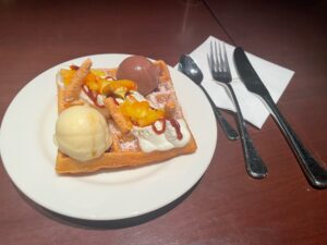 名駅｜お洒落な空間で甘いひとときを♪チョコレートに包まれる贅沢カフェ