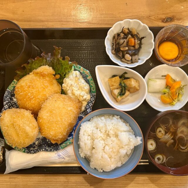 名駅｜市場直送の新鮮魚介とサクふわ白身魚フライが自慢のおばんざい居酒屋