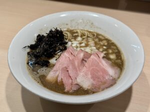 栄｜朝ラーも1人飲みも！食欲そそる煮干しの香りがたまらない栄地下のラーメン専門店