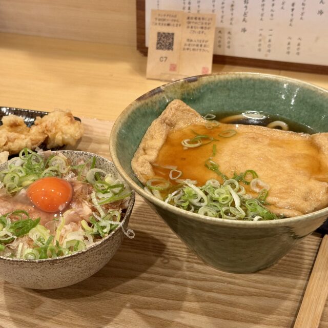 丸の内｜優しい味わいとコクに癒される。老舗乾物問屋の無添加出汁うどん