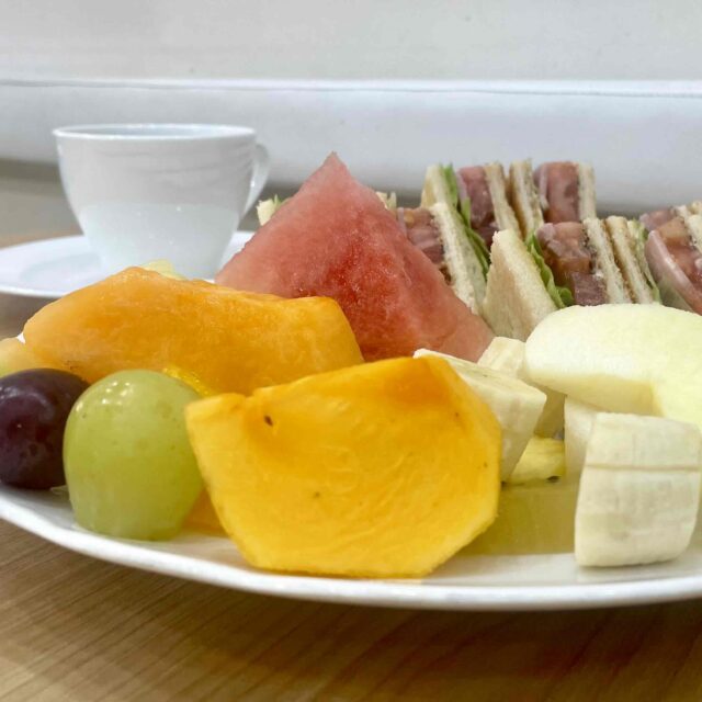 池下｜旬の果物を食べよう！果物屋が営むフルーツパーラーのお得ランチ