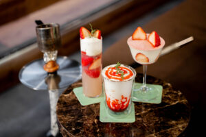 栄｜大人のための癒しの隠れ家！甘酸っぱい魅惑のいちごスイーツが必見のシーシャカフェ&バー