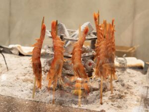 金山｜ライブ感が楽しい！目の前で焼き上げる原始焼きが名物の和食居酒屋