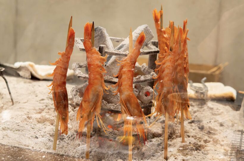 金山｜ライブ感が楽しい！目の前で焼き上げる原始焼きが名物の和食居酒屋