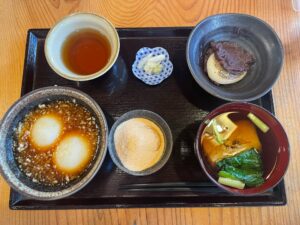 塩釜口｜お餅が主役！手作りのお餅がやみつきになる餅料理処