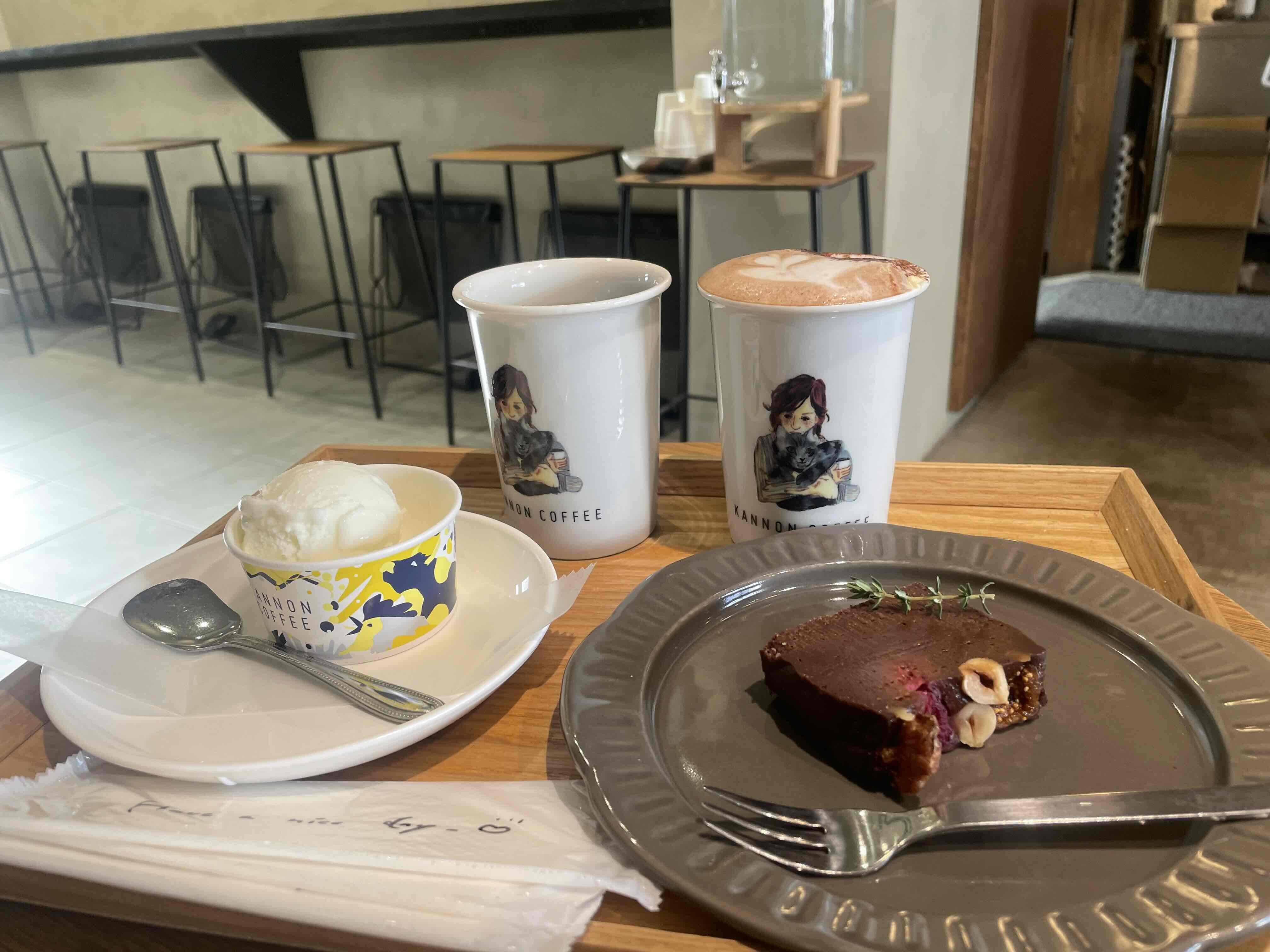 本山｜手作りジェラートとお菓子が楽しめる、街に寄り添う名古屋発のコーヒースタンド