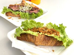 喜多山｜現地での営業は週1日！？キッチンカーとの二足の草鞋で営業中！手作りクロワッサンが美味しい小さなカフェ