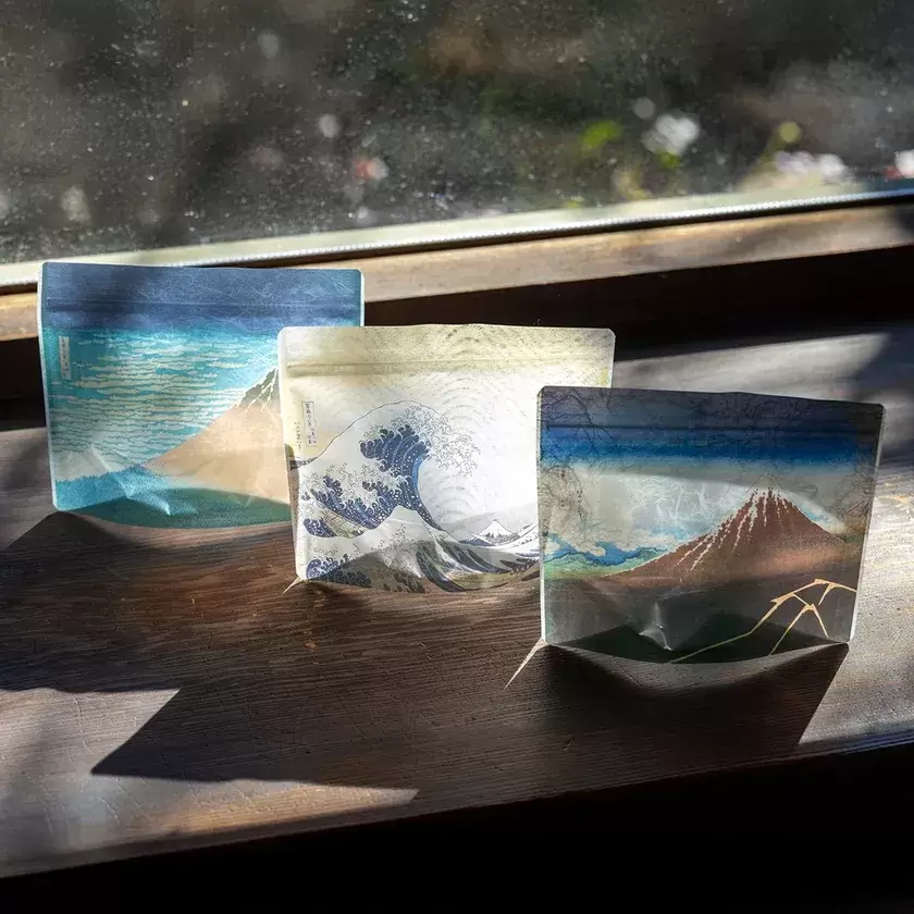 KaleidoBagという富士山や波のパッケージ