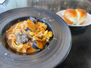 名城公園｜総席数は230席！話題の”あの”施設に隣接するレストラン&カフェ