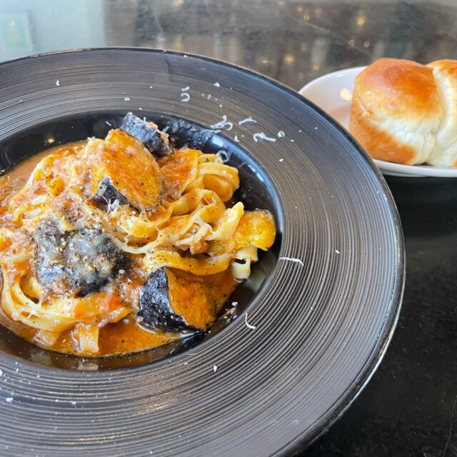 名城公園｜総席数は230席！話題の”あの”施設に隣接するレストラン&カフェ