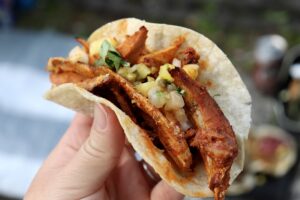 上前津｜お肉たっぷり！テイクアウトで楽しむ4種の本格タコス