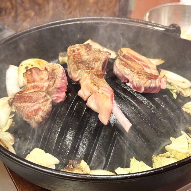 清水｜生でも食べられるほど新鮮な羊肉がこだわり！道産子が嫉妬するほど美味しいジンギスカンを楽しめる専門店