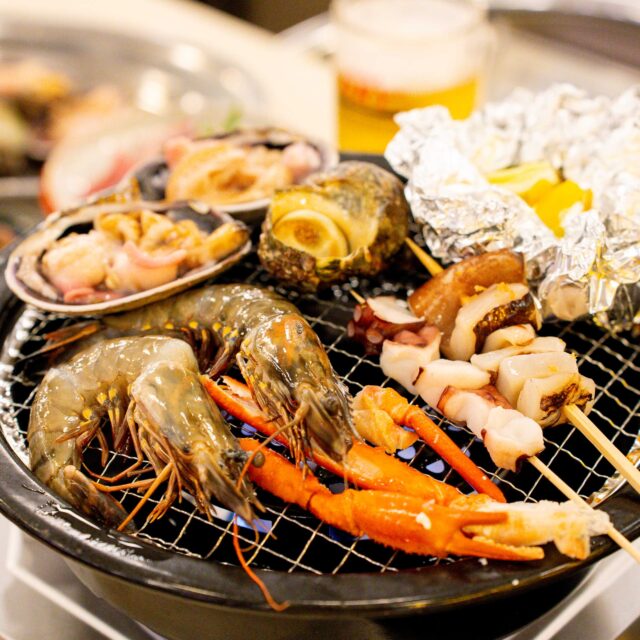 「柳橋中央市場ビアガーデン」がリニューアルオープン！市場直結の新鮮魚介×“体験型”で楽しむ屋上ビアガーデン