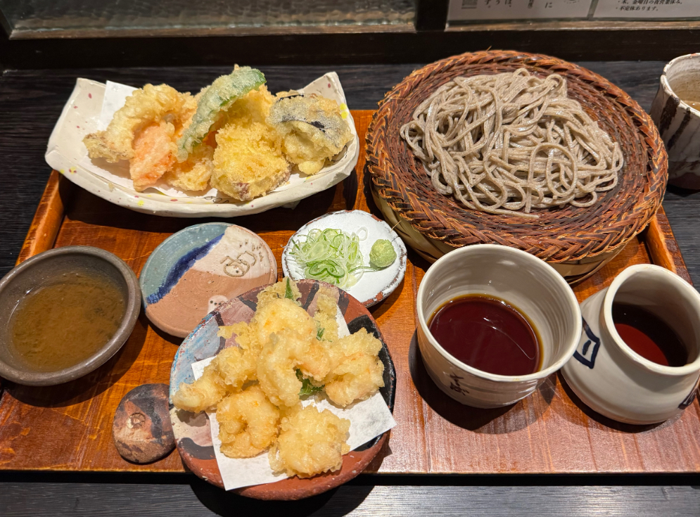 港北｜揚げたての天ぷらと国産蕎麦粉にこだわる、香り高い手挽き蕎麦が楽しめる蕎麦処