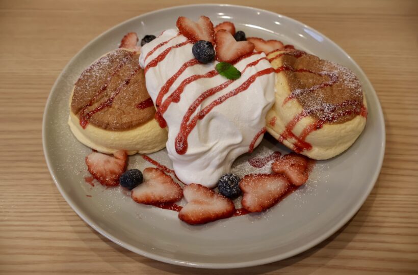 矢場町｜添加物無使用のふわっとスフレパンケーキが楽しめる！本場ハワイの美味しさを極めたハワイアンカフェ