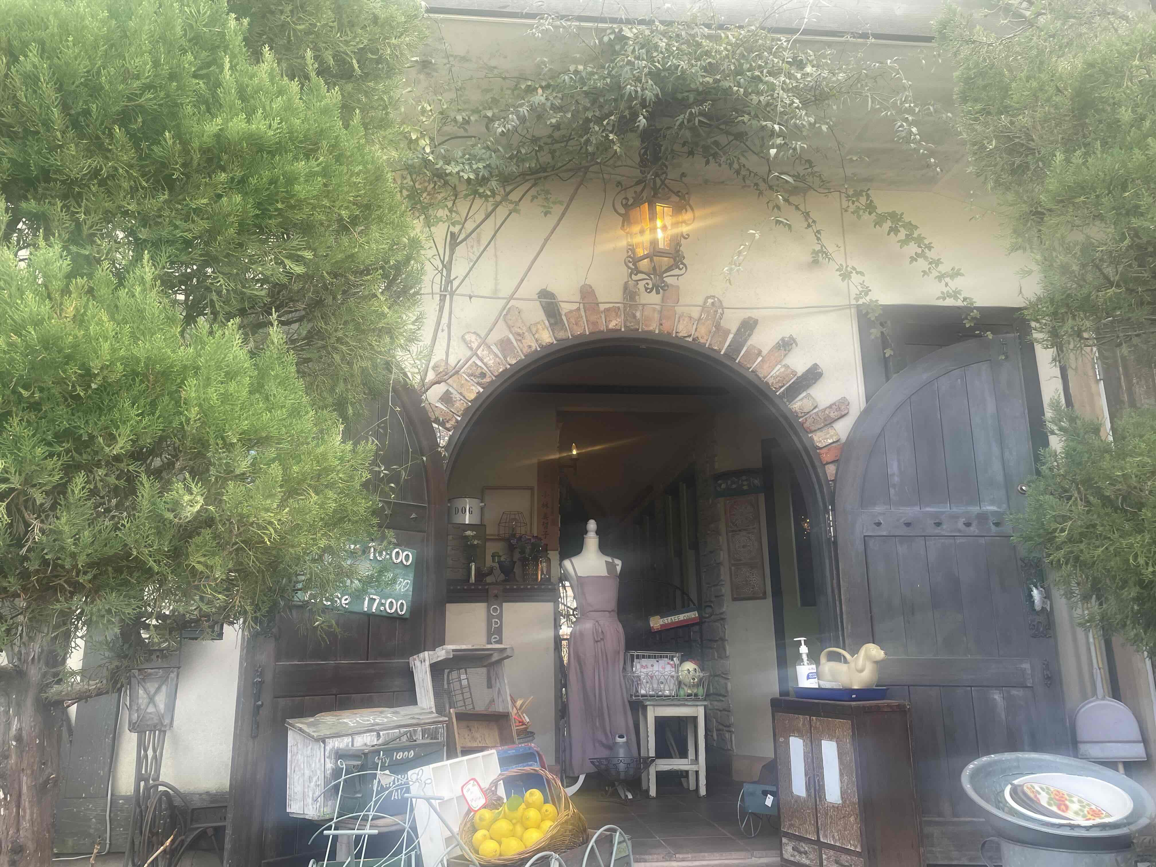 お店入り口の外観