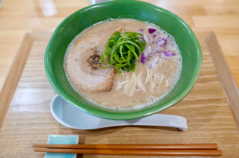ナゴヤドーム前矢田｜カフェのような空間で味わう本格鶏白湯！食後のコーヒーまで楽しめるラーメン店