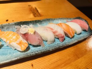 東別院｜空前絶後のコスパが魅力！毎日通える大衆寿司酒場