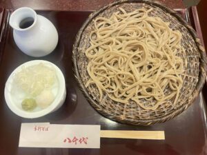大曽根｜品数豊富な蕎麦屋で味わう太打ち田舎ざるとそばがきぜんざい。ひとりでも家族とでも楽しめるお店