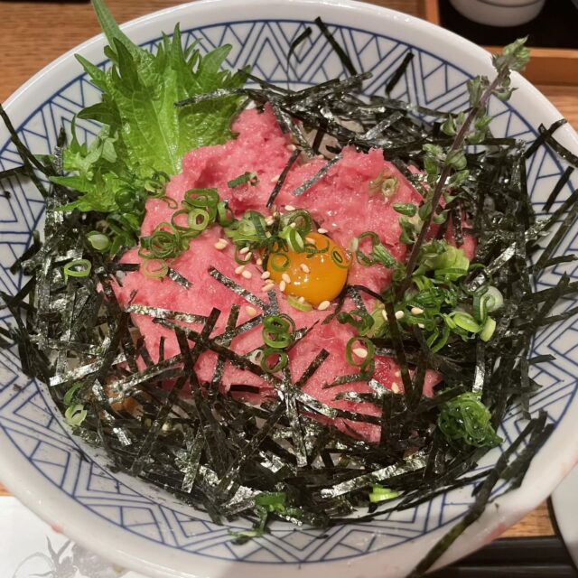名駅｜名古屋の中心で新鮮な海鮮を。昼も夜も楽しめるお寿司屋さん