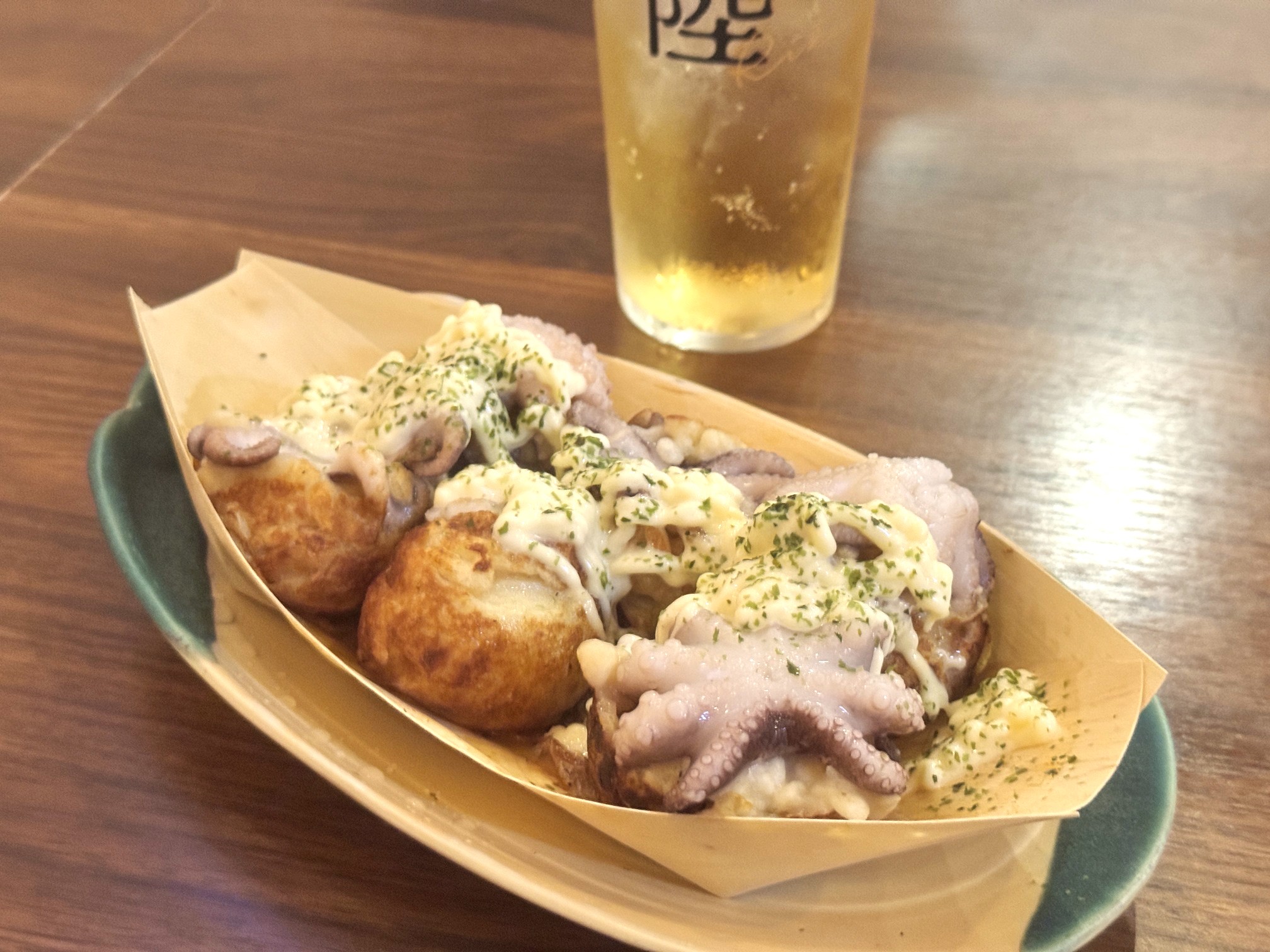 今池｜イイダコのプリッと食感がたまらない♪カフェ＆バーのようにおしゃれなたこ焼き酒場