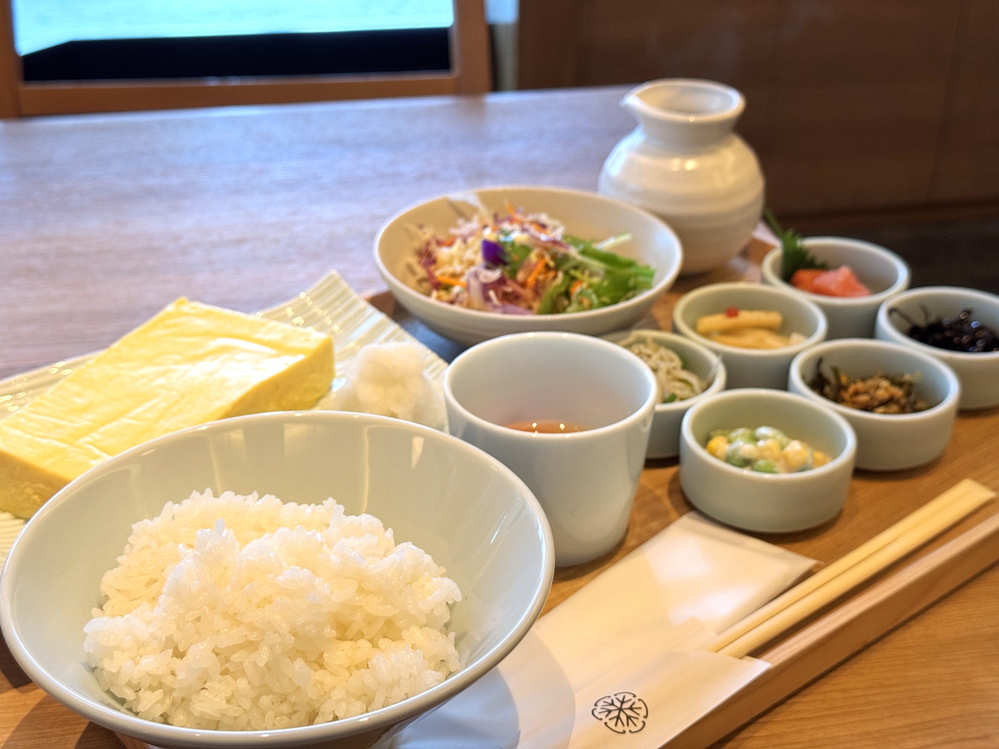 名駅｜じゅんわり出汁が染み出す厚焼き玉子に感激！鶏料理専門店で楽しむ濃厚卵づくしの満足ランチ
