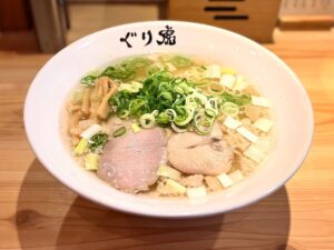 ささしまライブ｜ラーメン屋なのにカフェのような雰囲気。有名グルメガイド掲載のラーメン屋