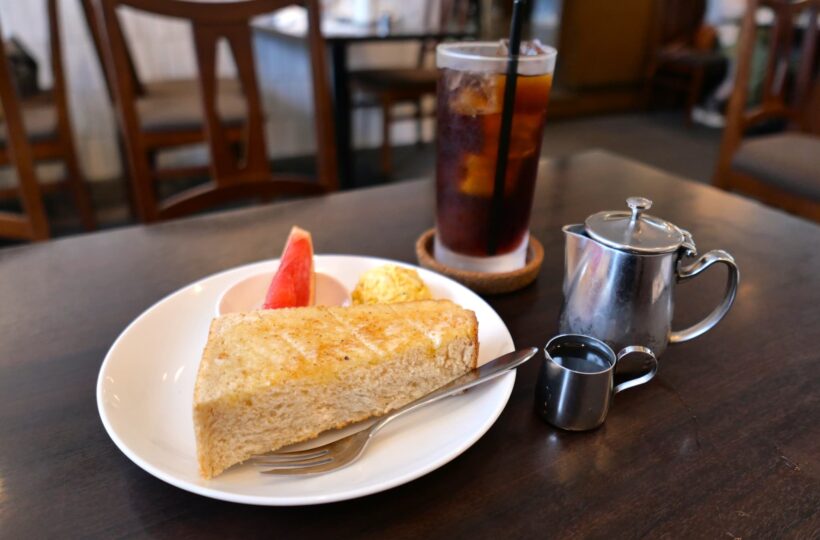 御器所|厚切りトーストと濃厚プリン味のロールケーキ!地元で愛される珈琲店で過ごす朝のひととき