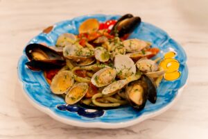 今池｜ナポリの窯で焼き上げる本格ピッツァ！南イタリア気分に浸れるカジュアルイタリアン