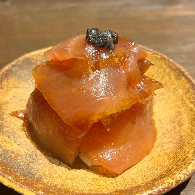 名駅｜名物トリュフまぐろにこだわりのおつまみ！お酒がすすむ料理が豊富な名駅の隠れ家
