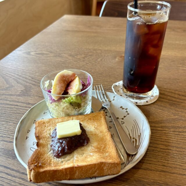 自由ヶ丘｜居心地のいい空間で軽食とドリンクを楽しめるカフェ