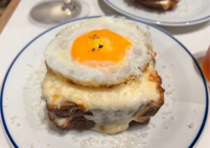 栄｜有名店シェフが手がける、大人のベーカリーカフェ