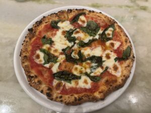 本山｜大人な雰囲気抜群！特注窯で焼くナポリピッツァがおいしいイタリアン