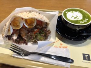 東別院｜自家製ピタッチャとユニークなアイテムが楽しめるカフェ