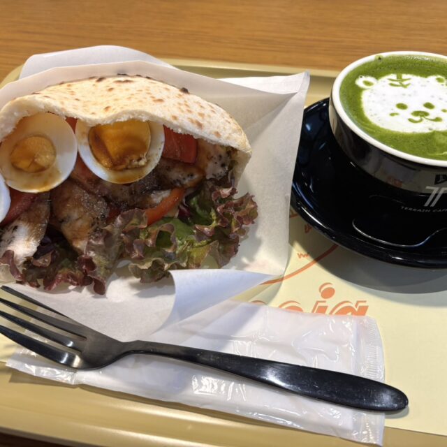 東別院｜自家製ピタッチャとユニークなアイテムが楽しめるカフェ